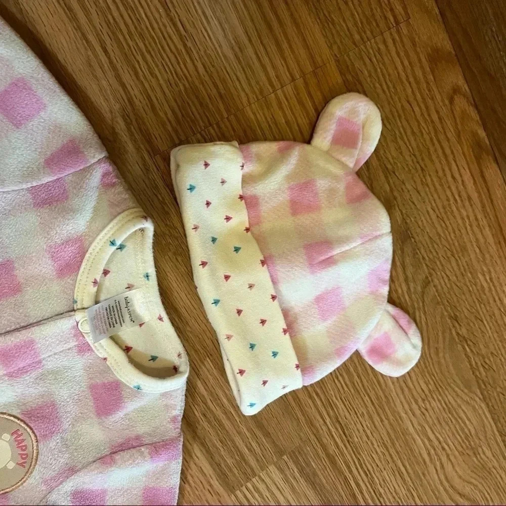 Baby Aspen Pink Plaid Bear Footie Pajamas And Hat 0-6 Months Happy Camper - Picture 3 of 10
